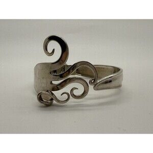 Vintage WM ROGERS MFG CO ORIGINAL Signed “WM ROG IS” Fork Silverware Bracelet